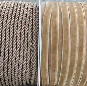 Band Samt beige pro Meter – Bild 3