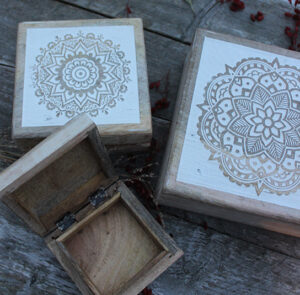 Holzbox Manadala vit – Bild 7