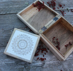 Holzbox Manadala vit – Bild 11