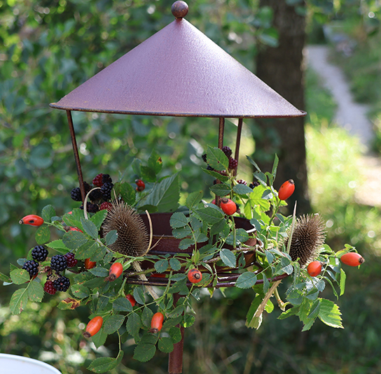 VogelfutterhausaufStab_013