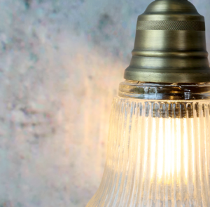 Lampe Glans klein mit Messingoberfläche – Bild 10
