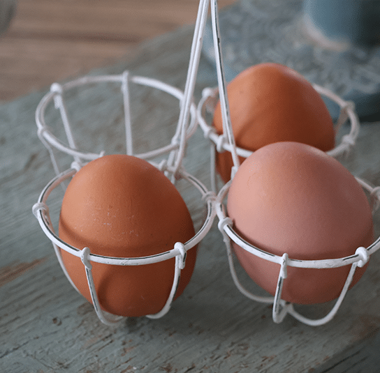 eierhalter_metall_weiss3