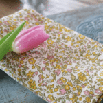 Geschirrtuch Rita Blumen gelb, grün, rosa