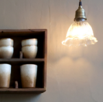 Lampe Glans Miri mit Messingoberfläche – Bild 4